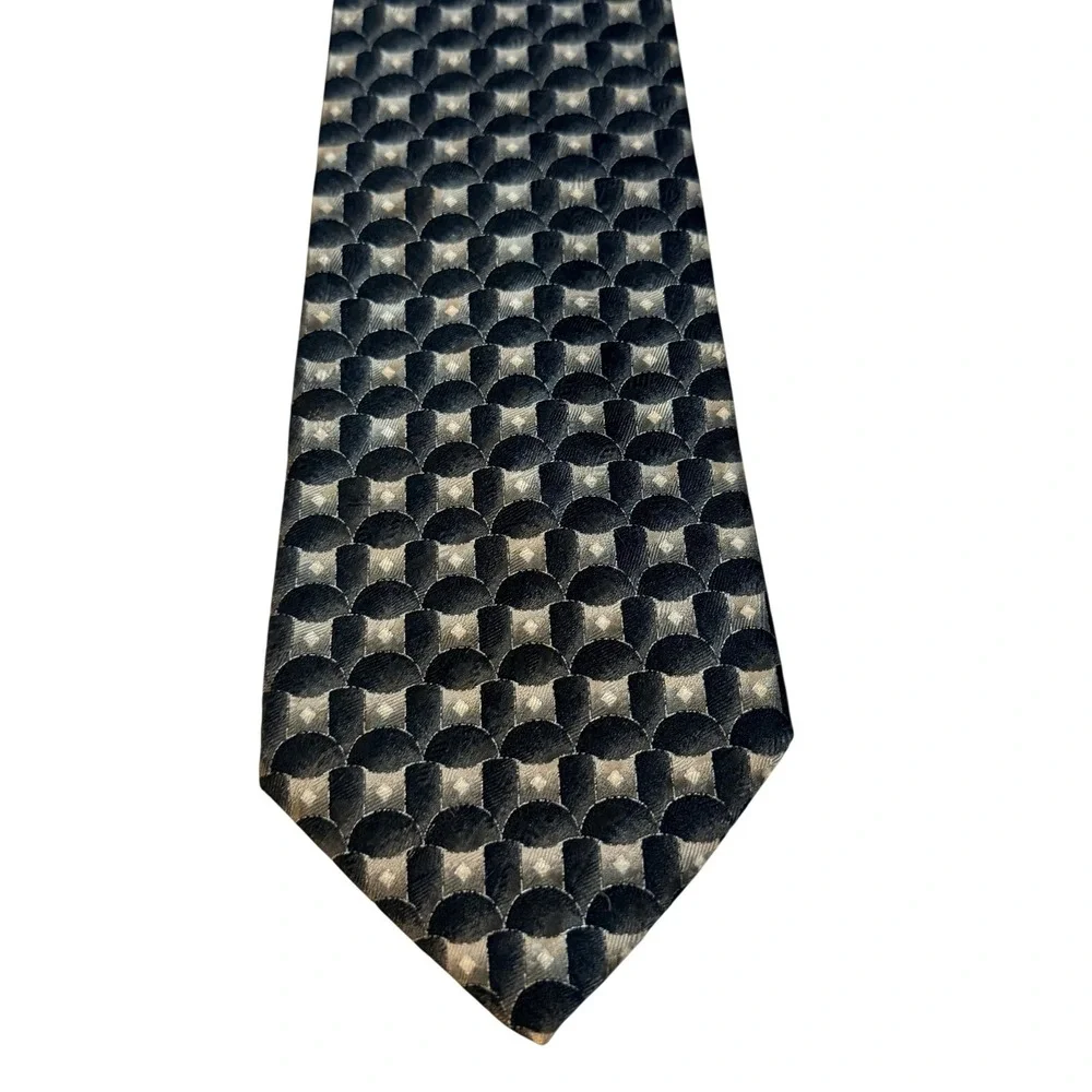Roundtree & Yorke Silk Tie Black Silver‎ Geometric Hand Sewn Professional